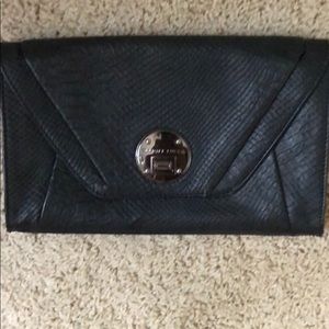 Elliott Luca Black Clutch